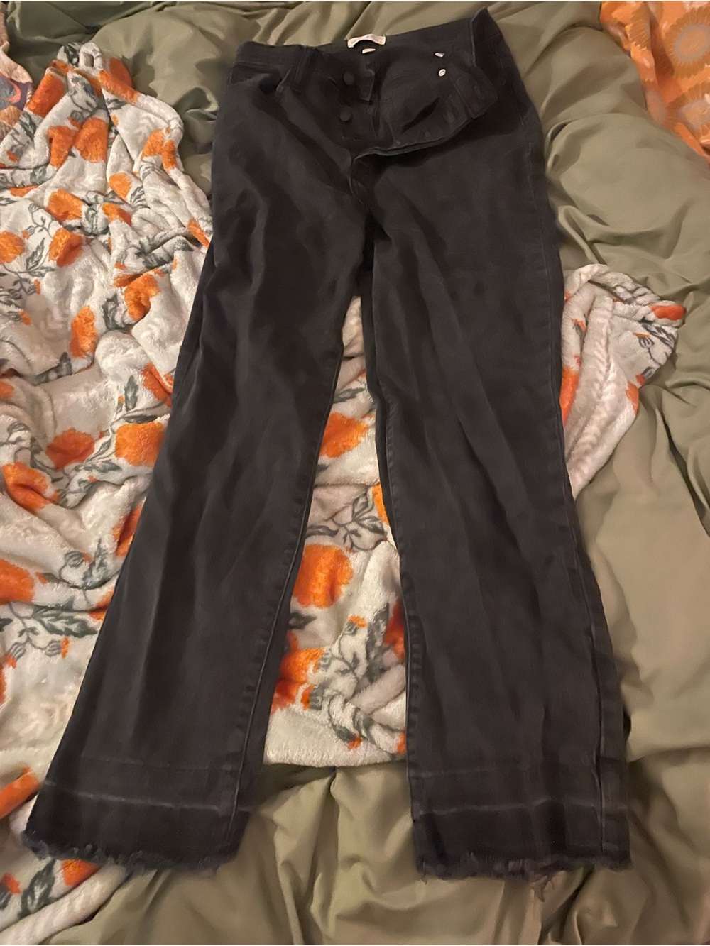 Universal Thread Black Cropped Straight-Leg Jeans